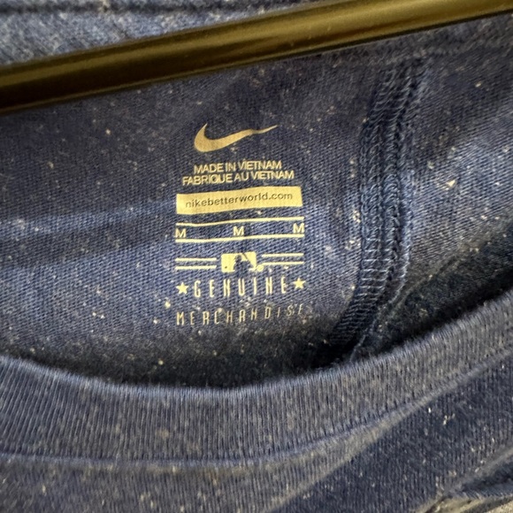 MLB Dodgers Nike Woman’s Sweater Half Sleeves - Picture 3 of 3